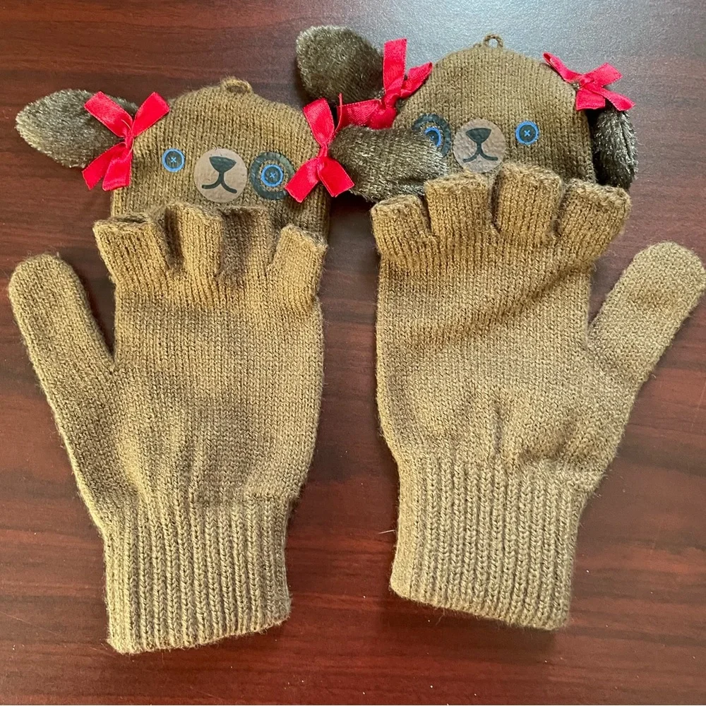 Fingerless gloves/ mittens one size fits most (intended for ages 14 and …
